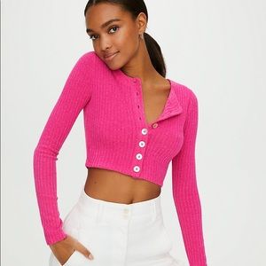 aritzia cropped cardigan in BLACK